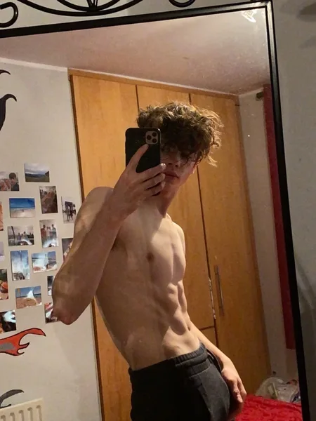 adam  (18+)