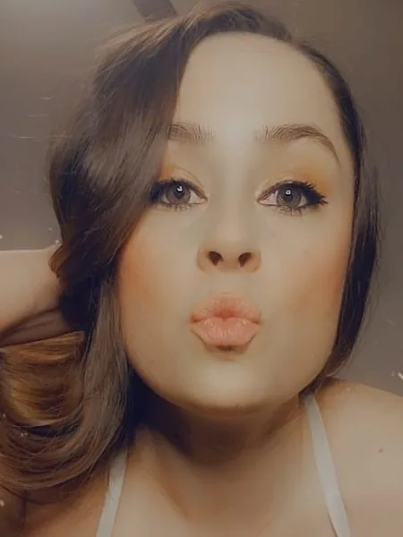 Alannah8585 avatar