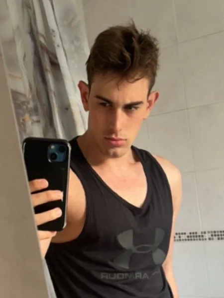 Alejandro 🌹