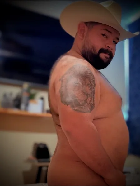 Alejandro Leon