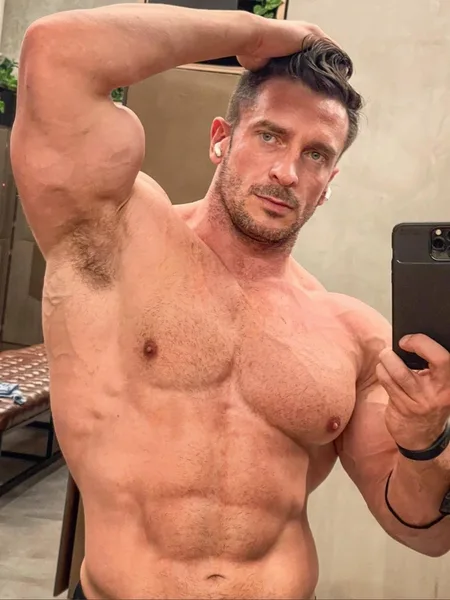 Alessandrobuilder - VIP