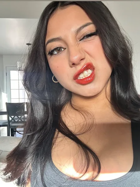 Alexandra✨