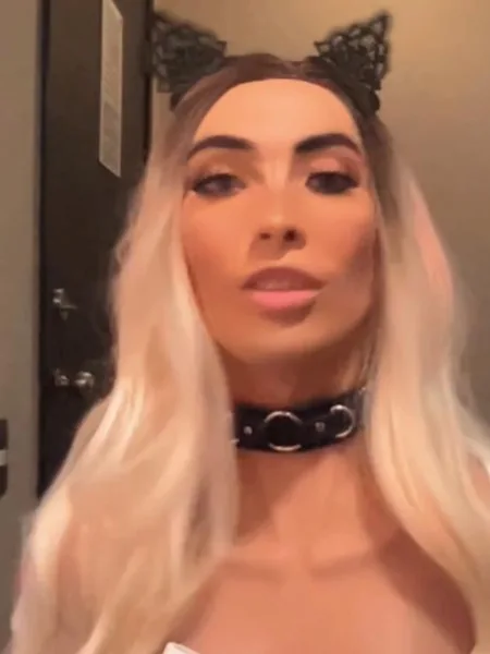Alexa Grey