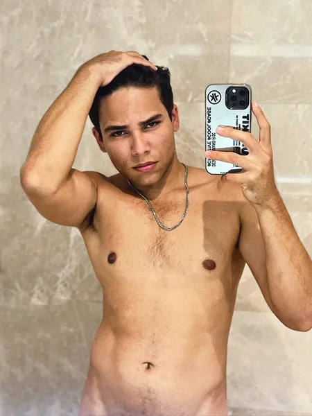 Alex Torres