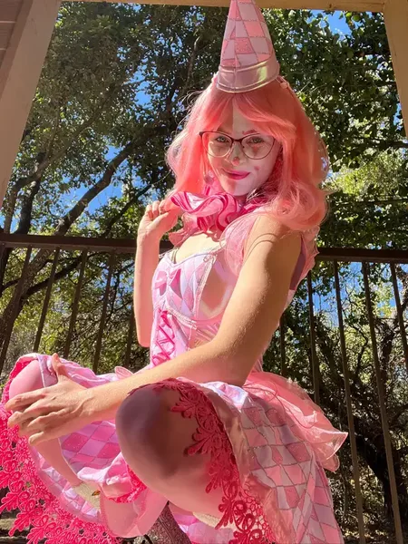 Alicemarchfree