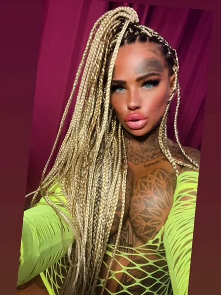 Mizz Harris 😉 avatar