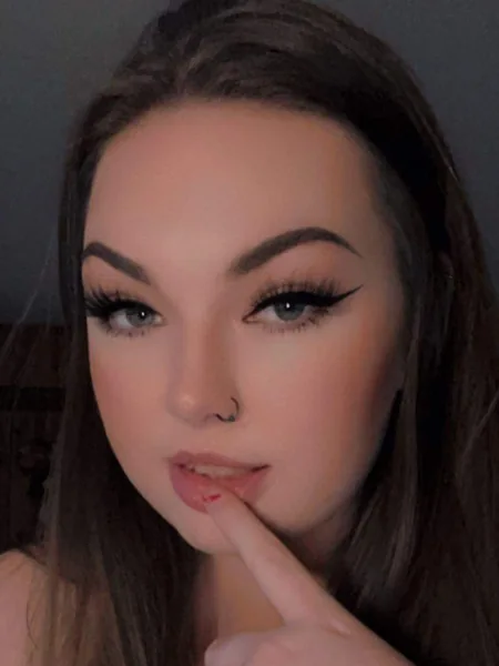 Allycat the Brat👑 avatar