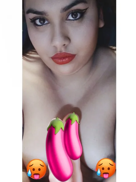 🔥Alma Big ass 🍑✅