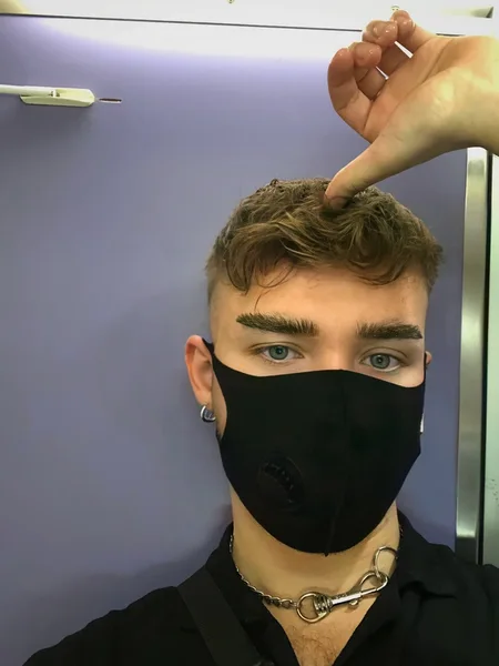 L