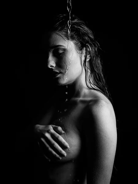 Amanda Hurley