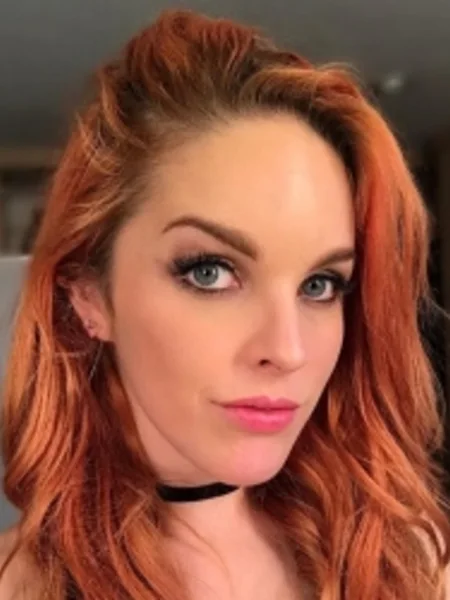 Amarna Miller