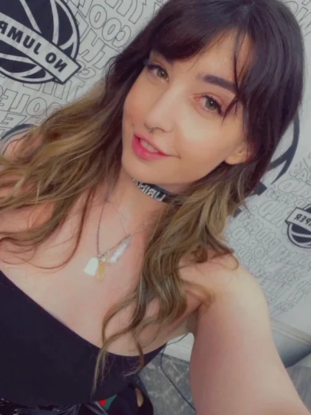 Aus Sarah