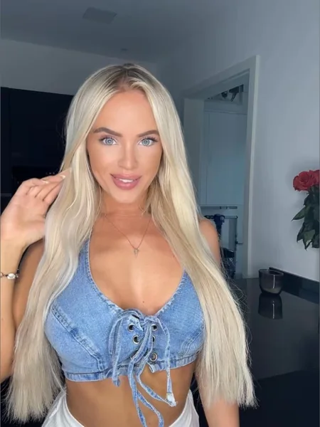 Amber 🌹