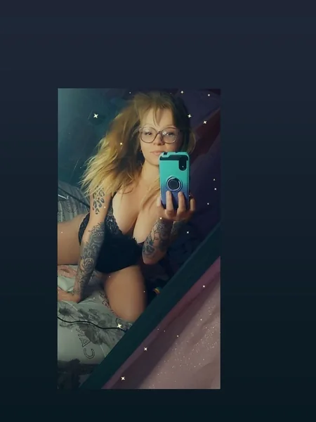 Amber Adore