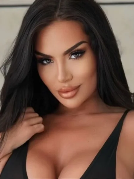 Amber Jasmine