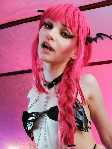 Amelie Weed