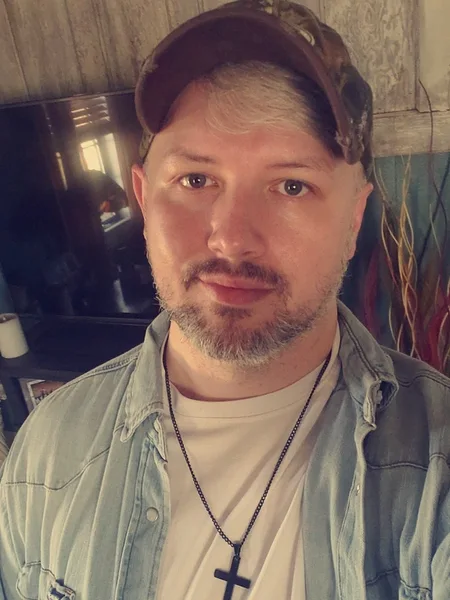 Amos Ray
