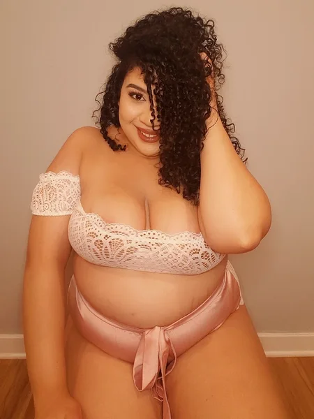 Amorous Angelica - Latina BBW - Archives