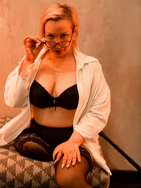Free amputy model onlyfans Karolina