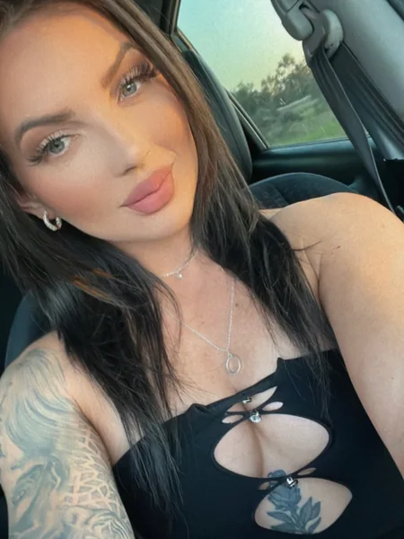 😈 Amy Louise 😈