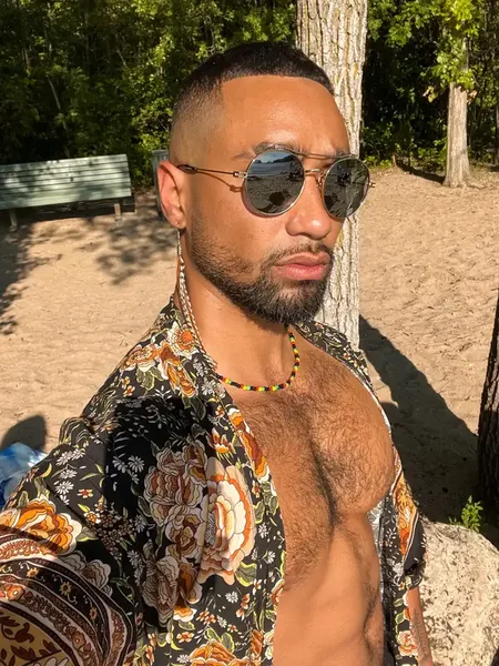 Andell West 👑 • Peach Prince • avatar