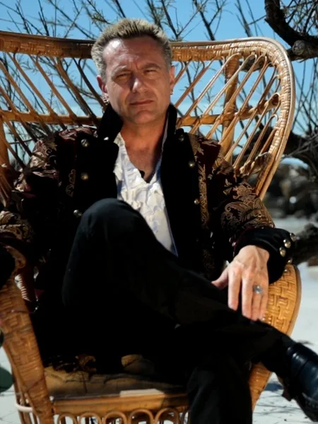 AndyCasanovaPremium
