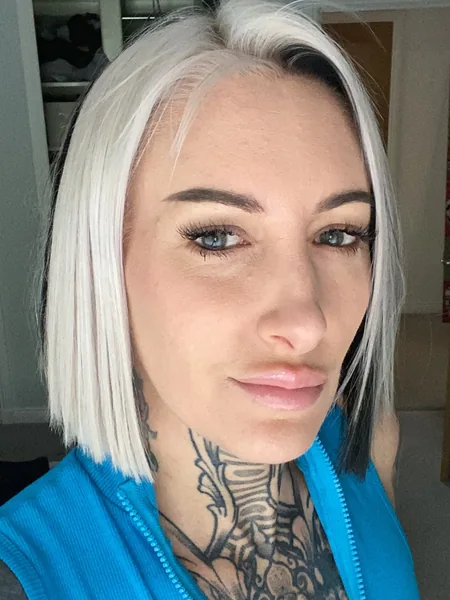 ANGEL LONG ❤️FREE VIDS ON WALL
