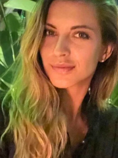 Anita Flowers