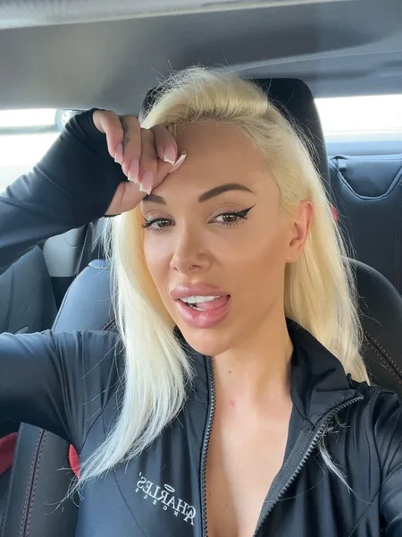 Airbag Ann avatar