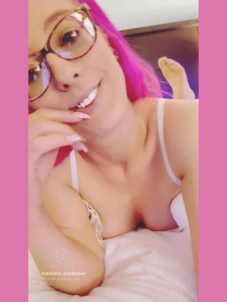 Antheia Ambrose 🌽⭐