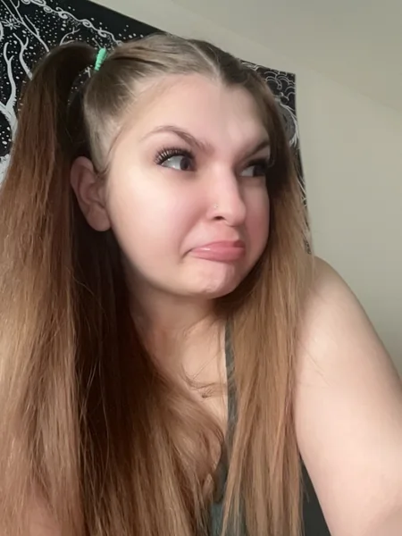 AnxlQueen