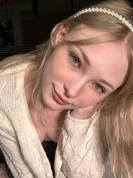 ☀️ 𝓐𝓷𝓷𝓪 ☀️