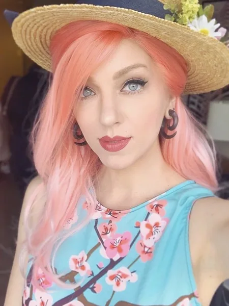 🌼 April Gloria 🌼