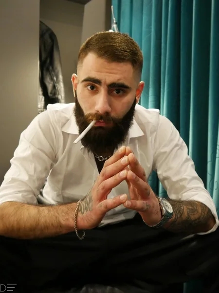 ARAB MACHO  XXX