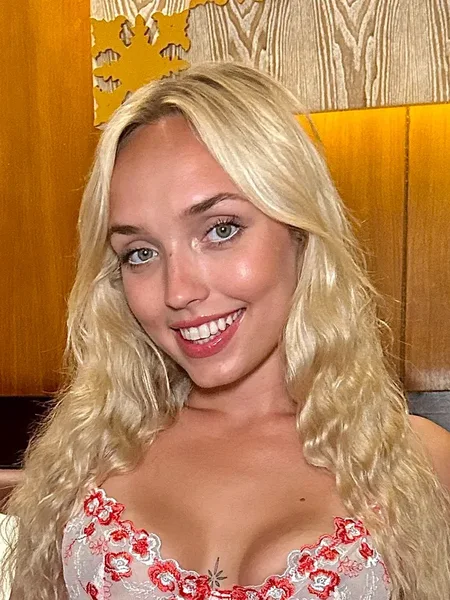 Aria Brooks