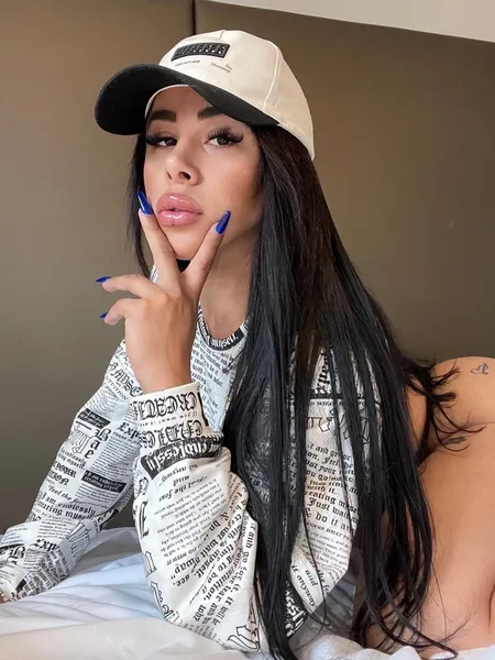 Ariana hot Brazilian XXXL