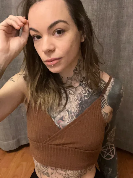 Tina Adams