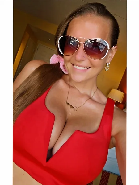 Ashley Nicole