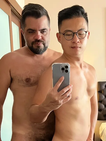 🇹🇼Asian+Bear🇧🇷 Couple