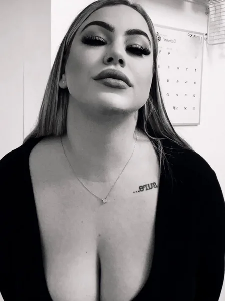 Nikki (Ava) Rose