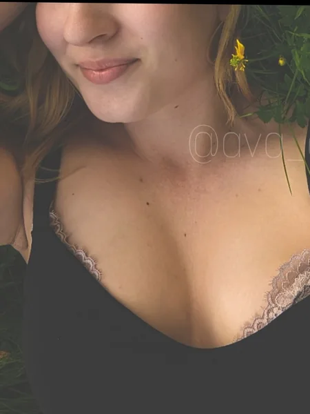 Ava
