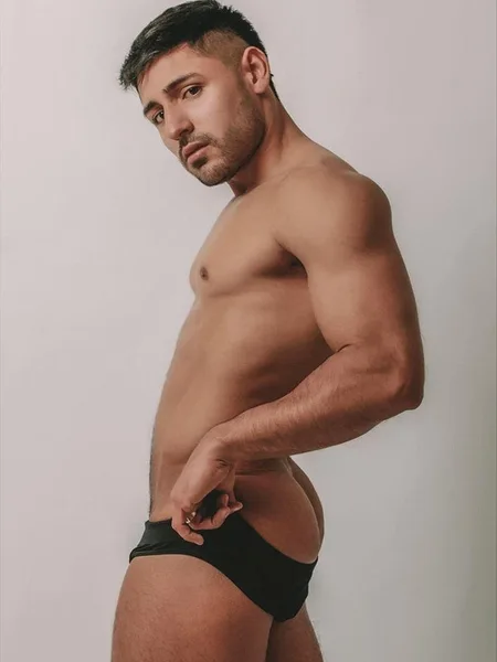 Axel Fit Boy