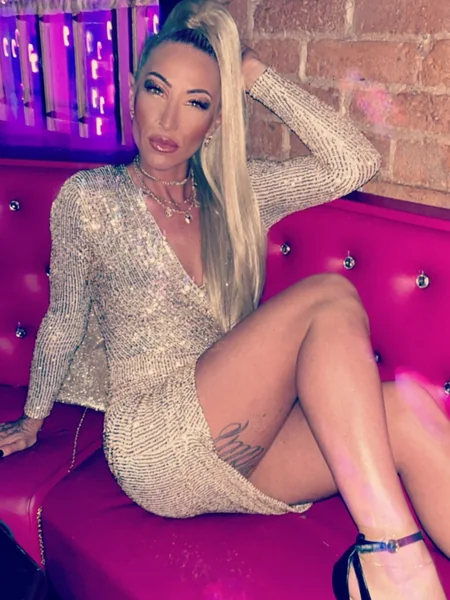 DeeJ 🍑BadArseBeauty🍑 avatar