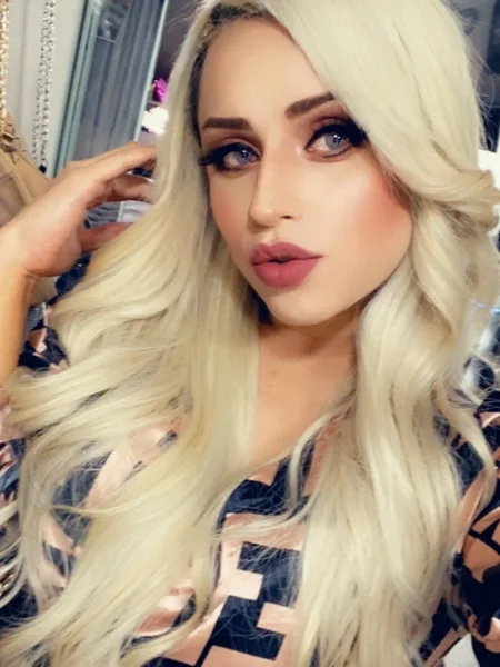 👱🏻‍♀️Barbie Doll 👑💋