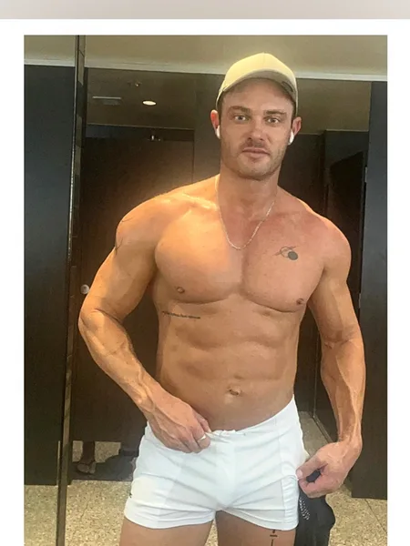 Baxter Dean