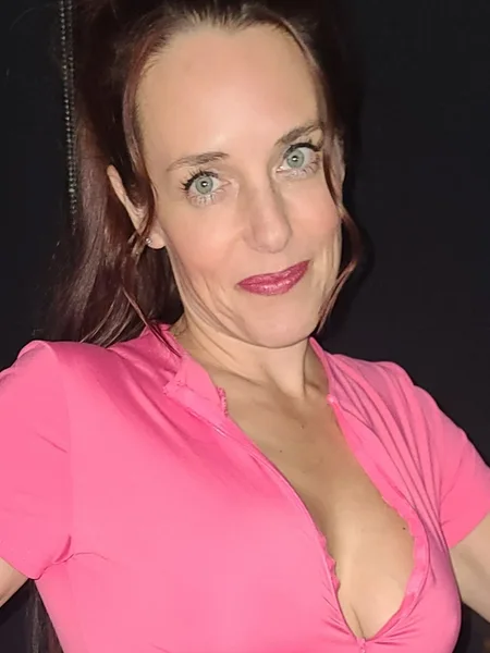 HotWifeInOk