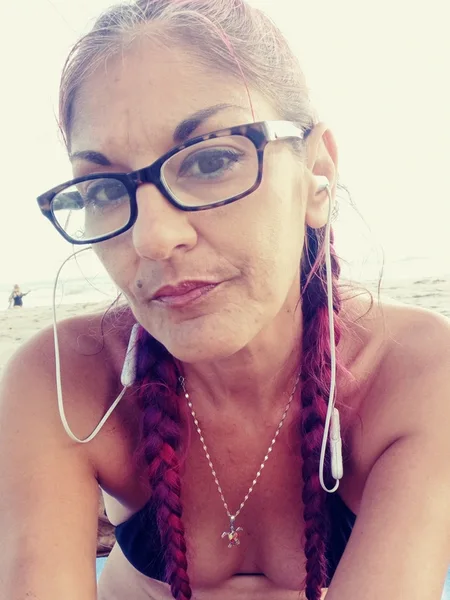 Beach Chick 321
