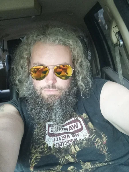 Bearded Daddy 💪😉🤳