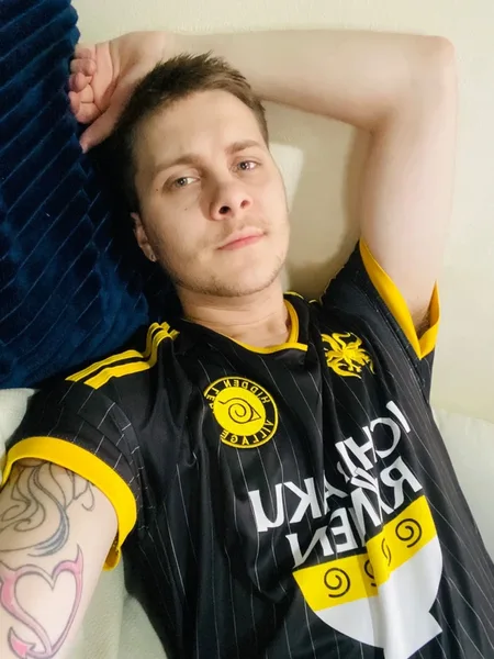 Seb🥵