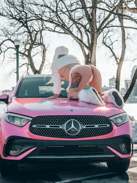 BeautiNdTheFeet